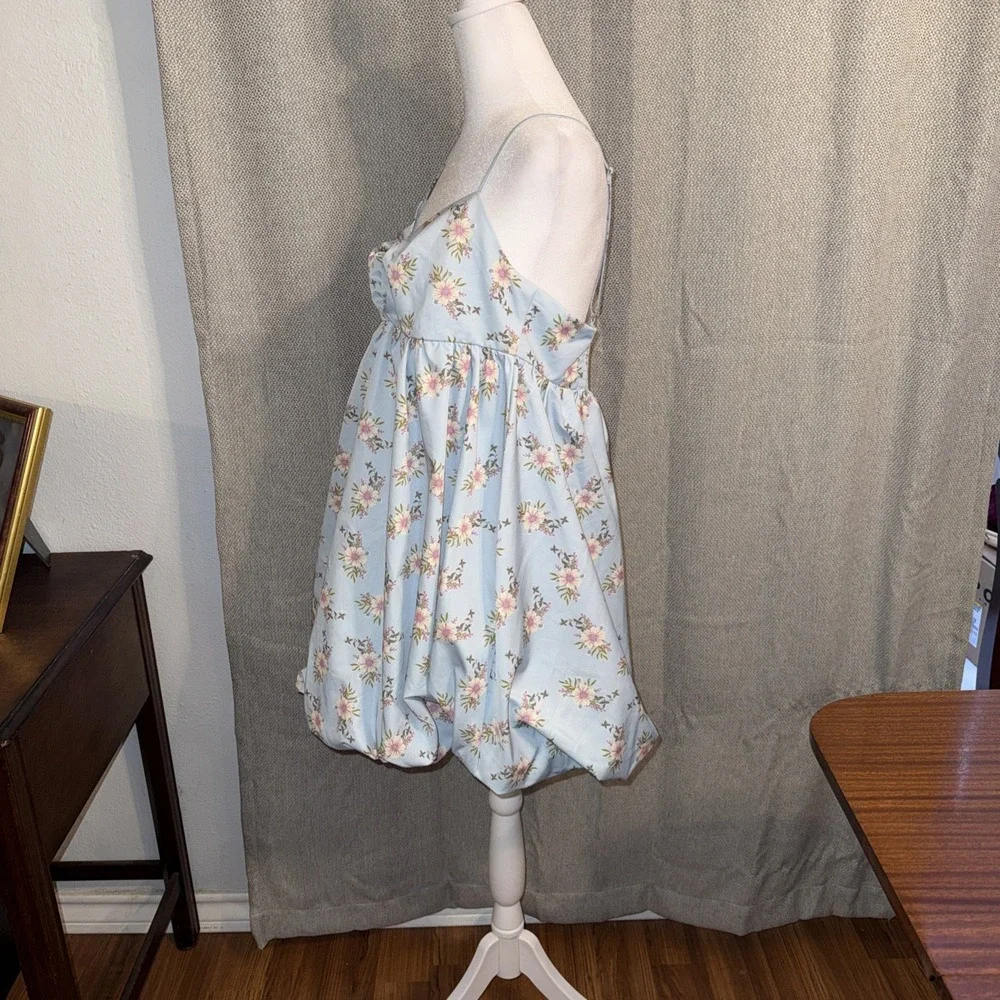 Free‎ People In A Bubble Mini Dress Women's Size Medium Blue Floral Adjustable